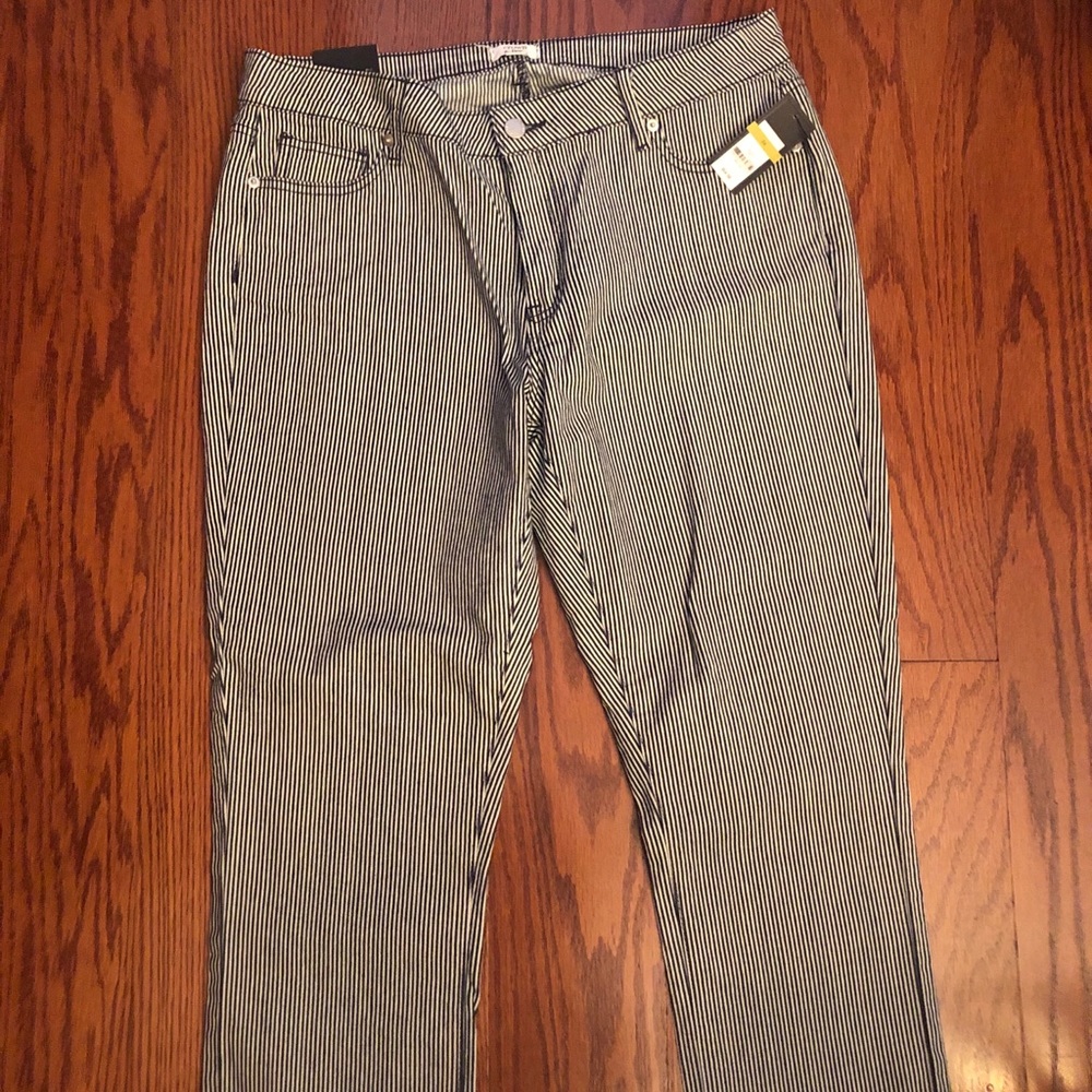 Crown & Ivy striped crop pants